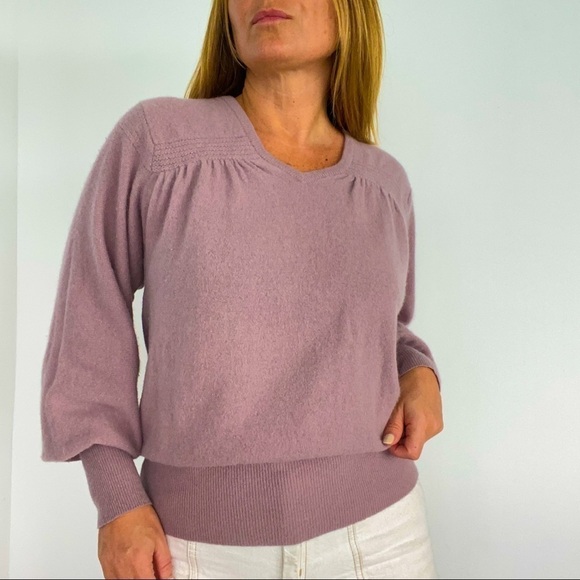 Vintage Lamb Wool Angora Blend Lilac Purple V Neck Puffy Sleeves Sweater S - Picture 1 of 8